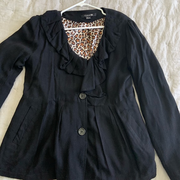 Forever 21 Women’s Blazer - Picture 1 of 3